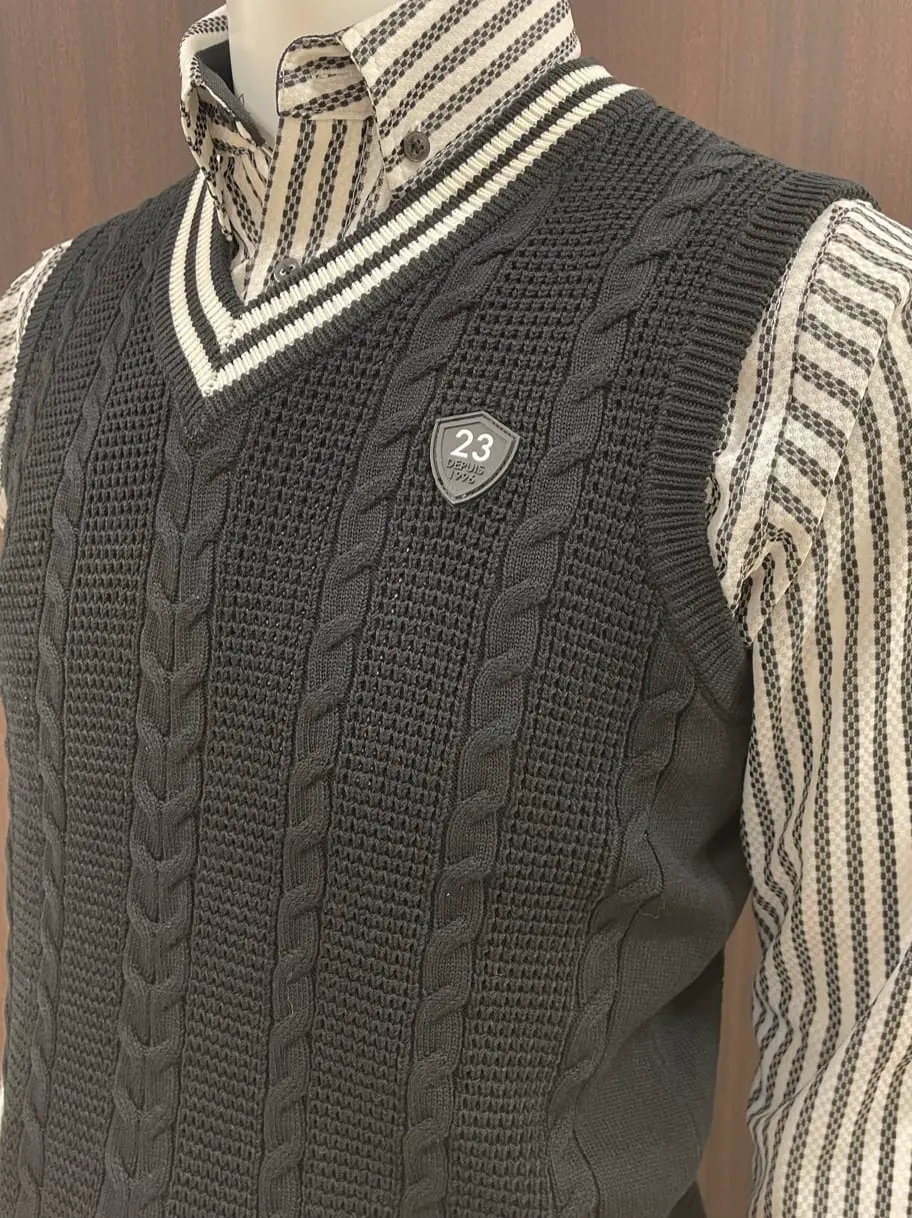 23区GOLF 藤田 コーディネート画像