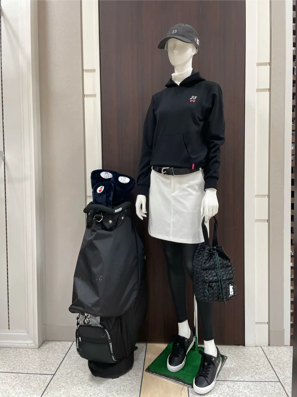 23区GOLF 藤田 コーディネート画像