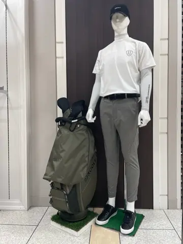 23区GOLF 藤田 コーディネート画像