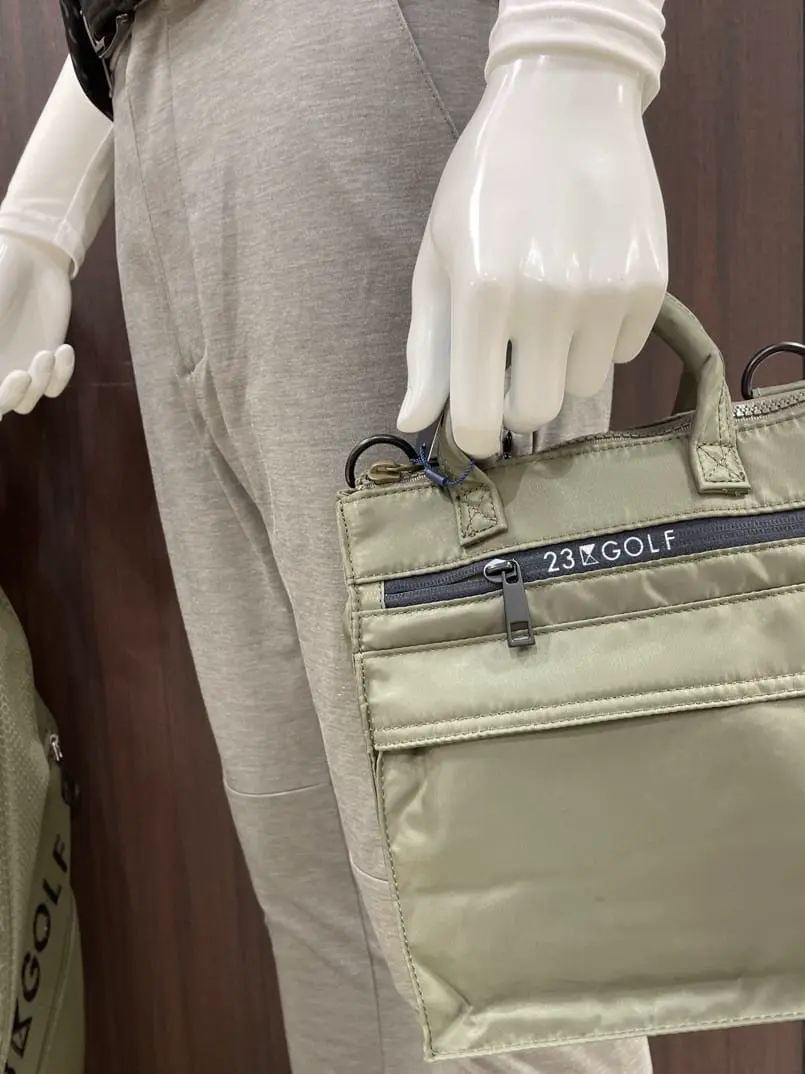 23区GOLF 藤田 コーディネート画像