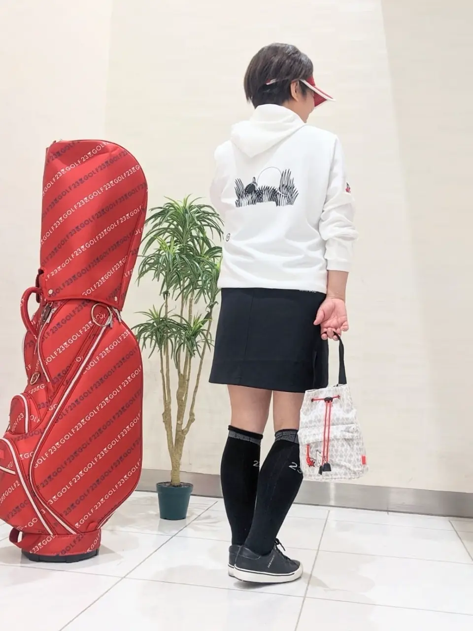 23区GOLF 市川真理子 コーディネート画像