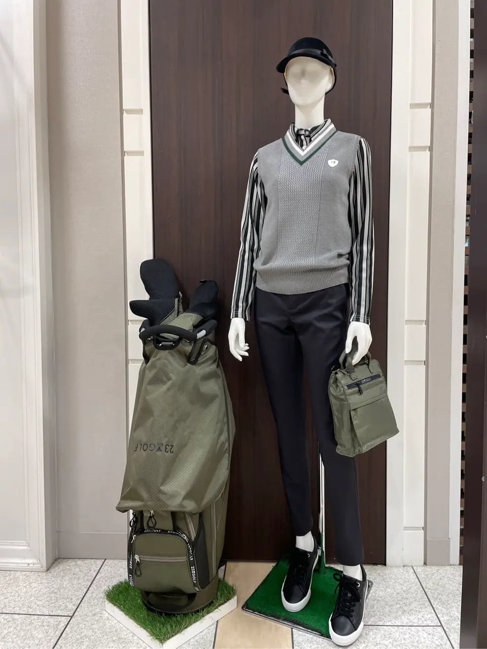 23区GOLF 藤田 コーディネート画像