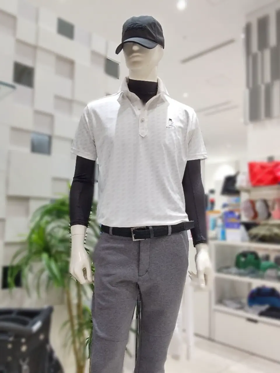 23区GOLF スタッフ コーディネート画像