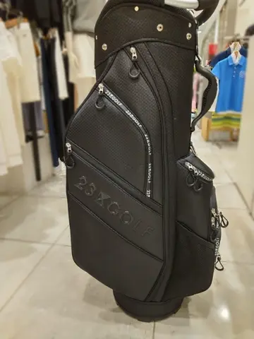 23区GOLF スタッフ コーディネート画像