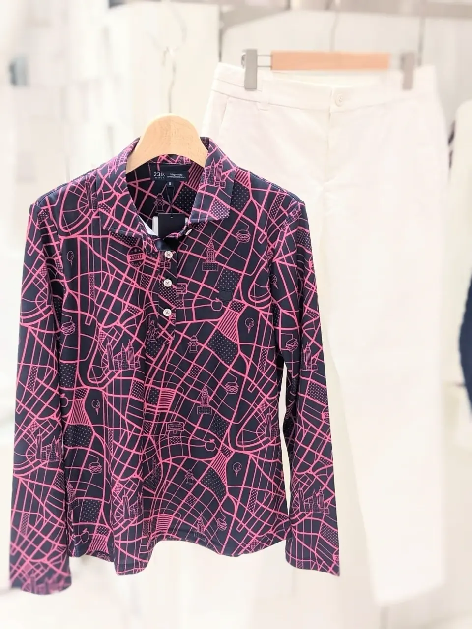 23区GOLF 市川真理子 コーディネート画像