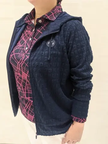 23区GOLF 市川真理子 コーディネート画像