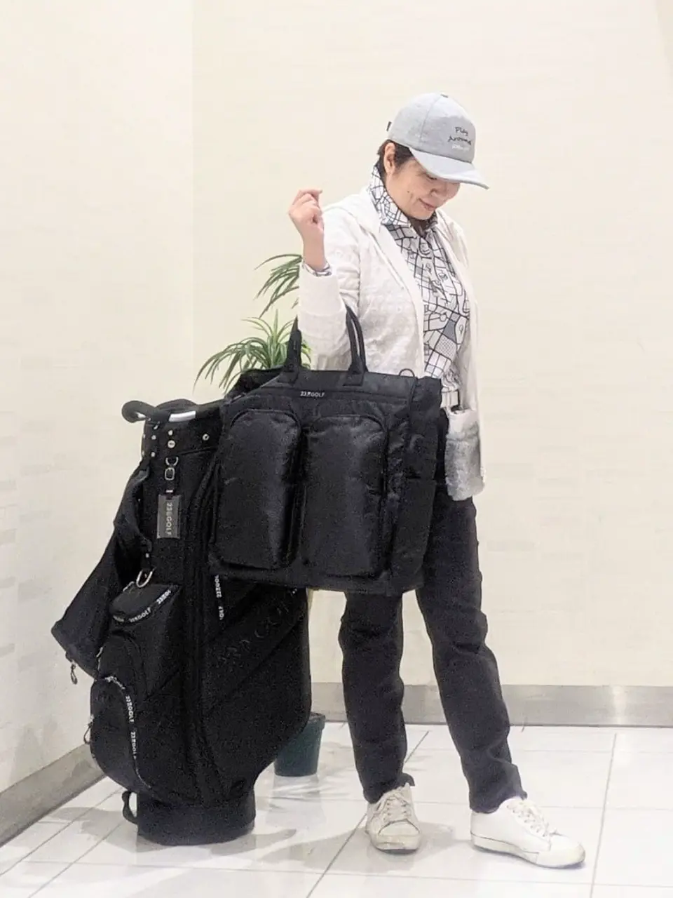 23区GOLF 市川真理子 コーディネート画像