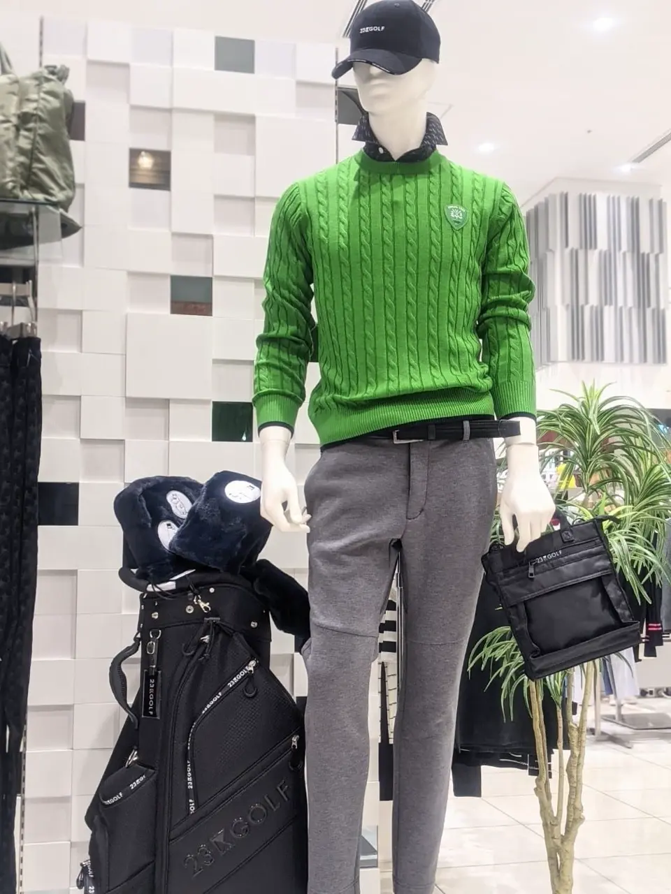  市川真理子 コーディネート画像