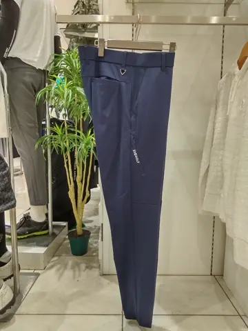 23区GOLF スタッフ コーディネート画像