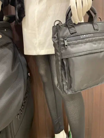 23区GOLF 藤田 コーディネート画像