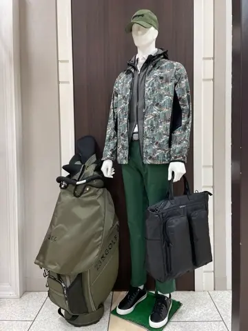 23区GOLF 藤田 コーディネート画像