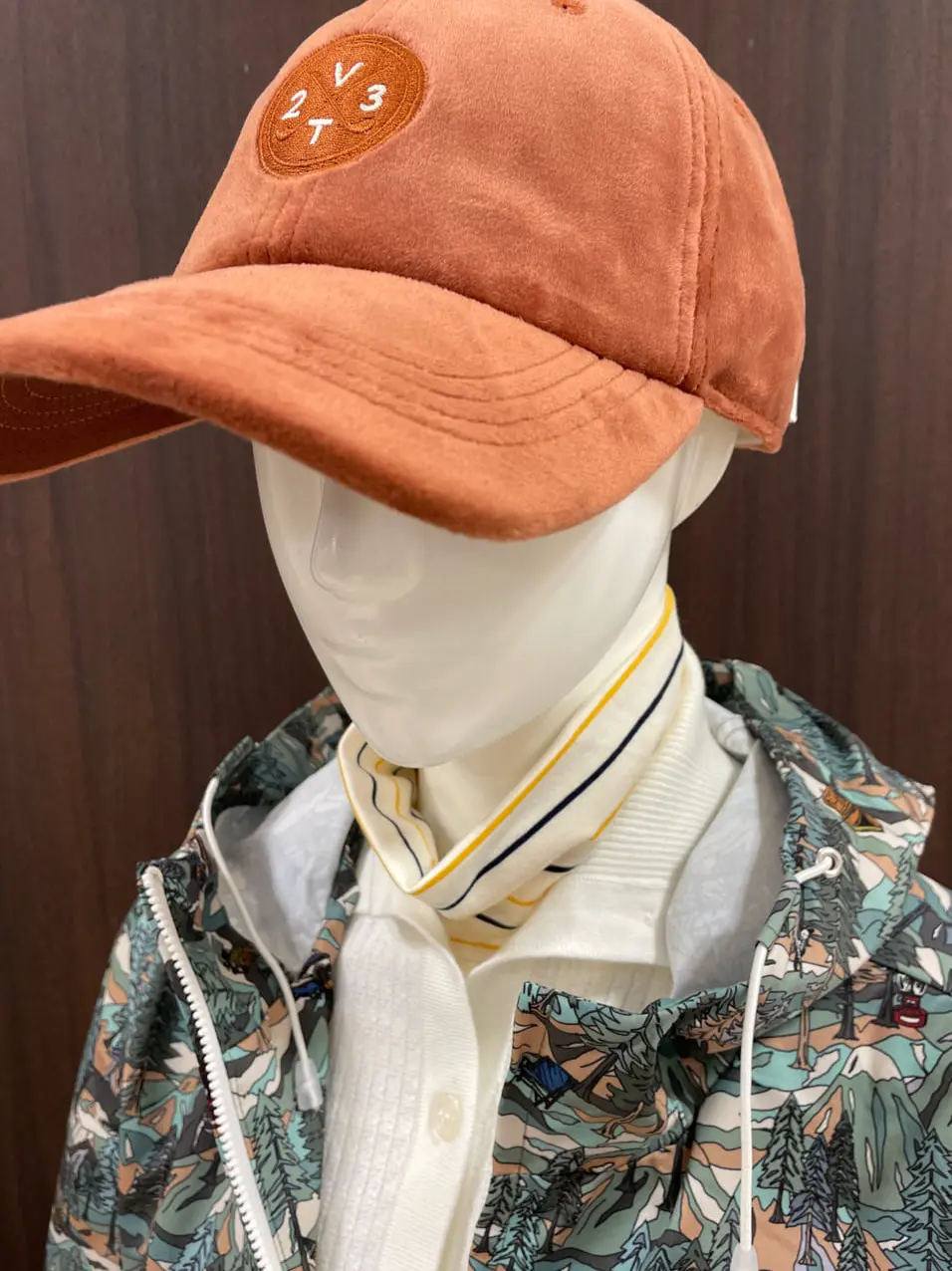 23区GOLF 藤田 コーディネート画像