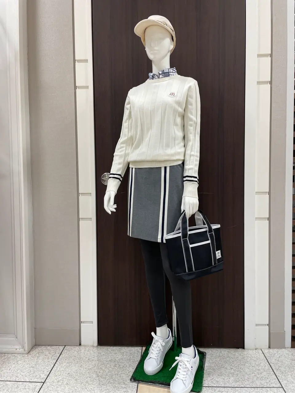 23区GOLF 藤田 コーディネート画像