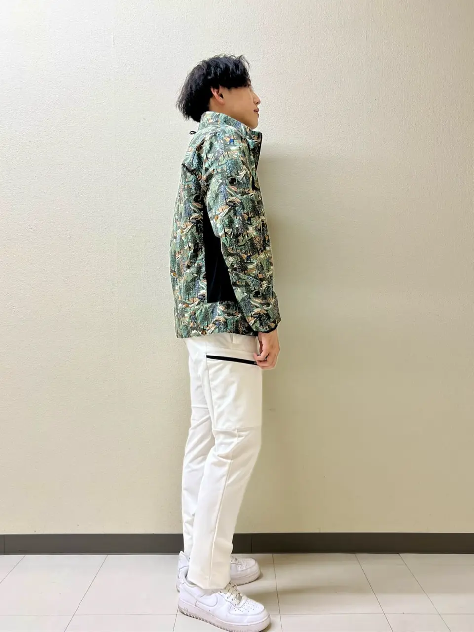 23区GOLF 板屋 コーディネート画像