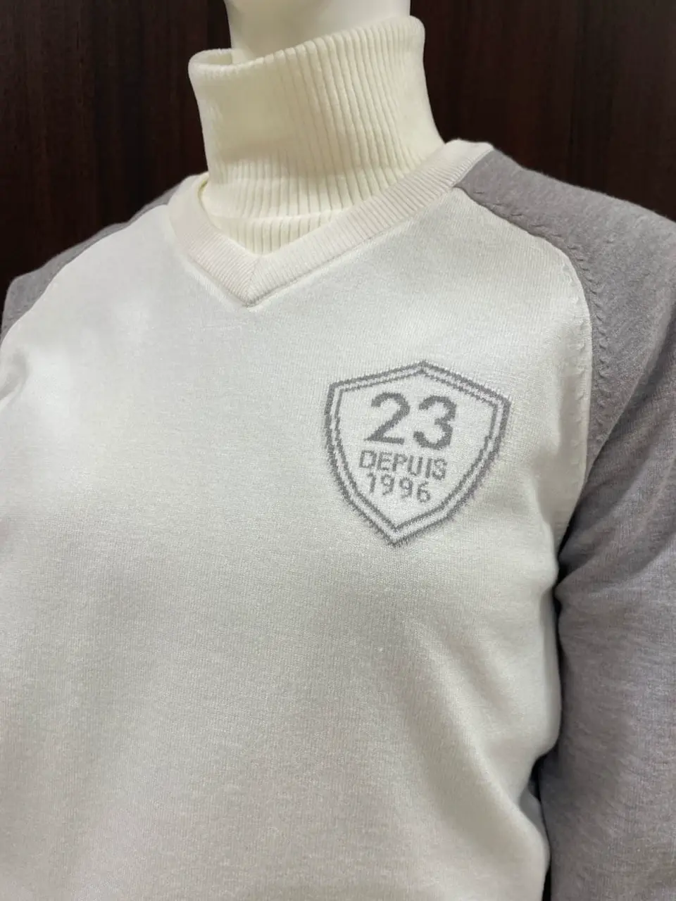 23区GOLF 藤田 コーディネート画像