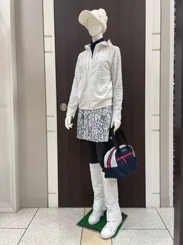 23区GOLF 藤田 コーディネート画像