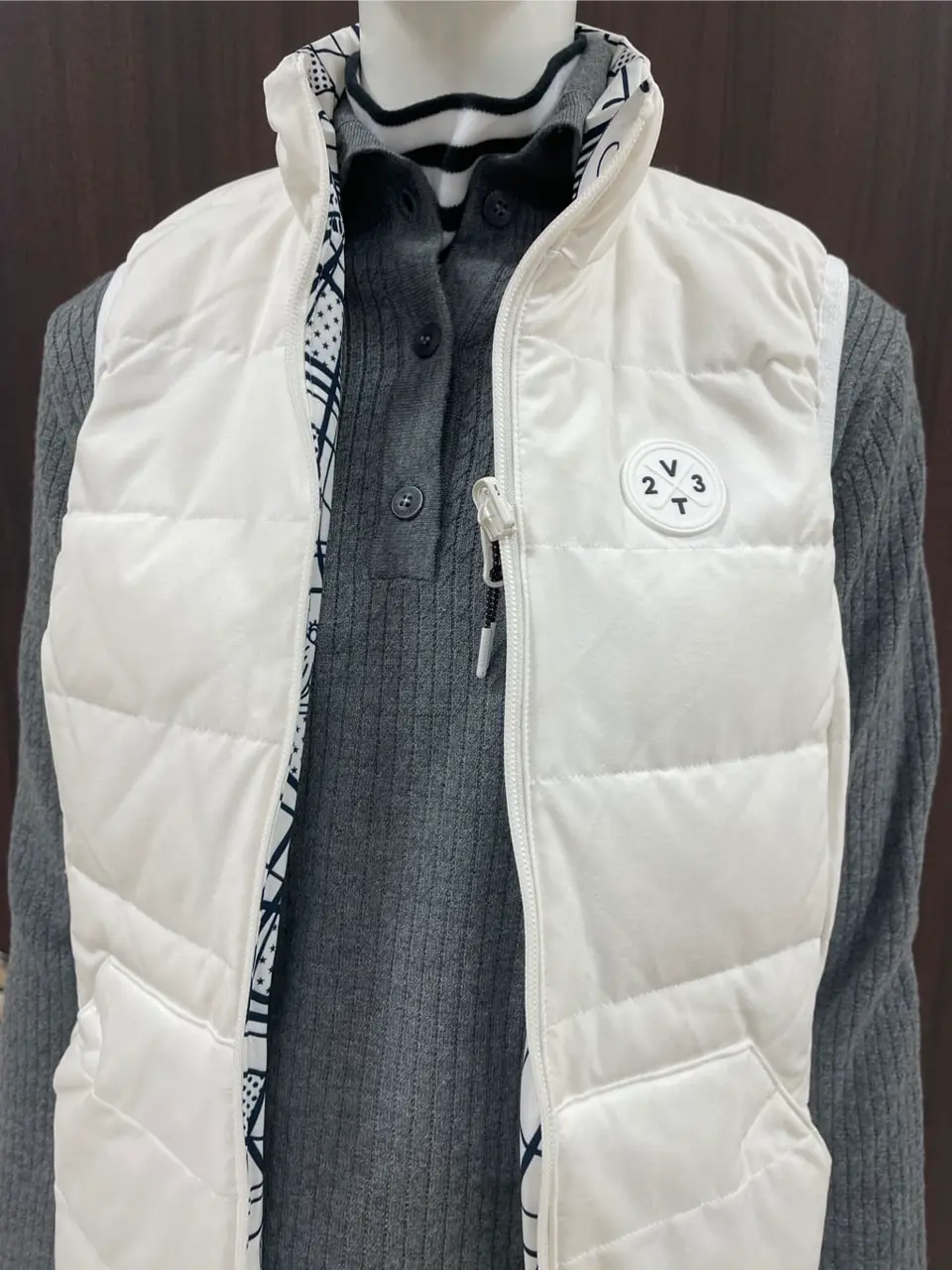 23区GOLF 藤田 コーディネート画像