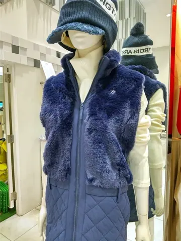 23区GOLF スタッフ コーディネート画像