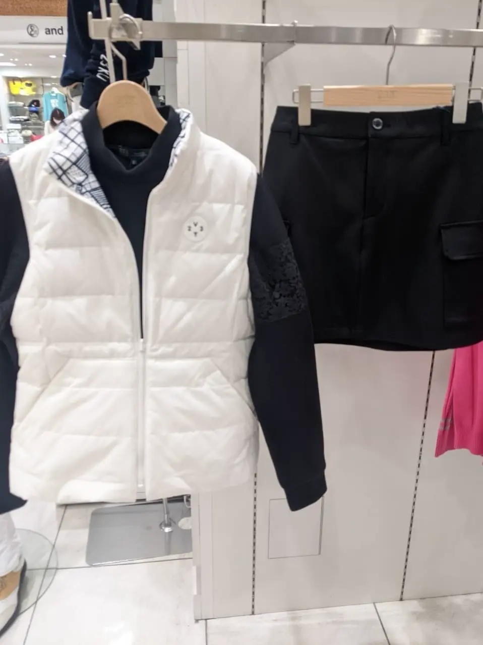 23区GOLF 市川真理子 コーディネート画像