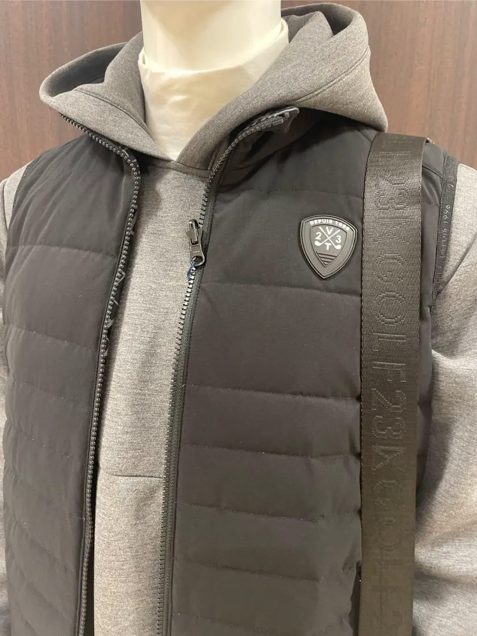 23区GOLF 藤田 コーディネート画像