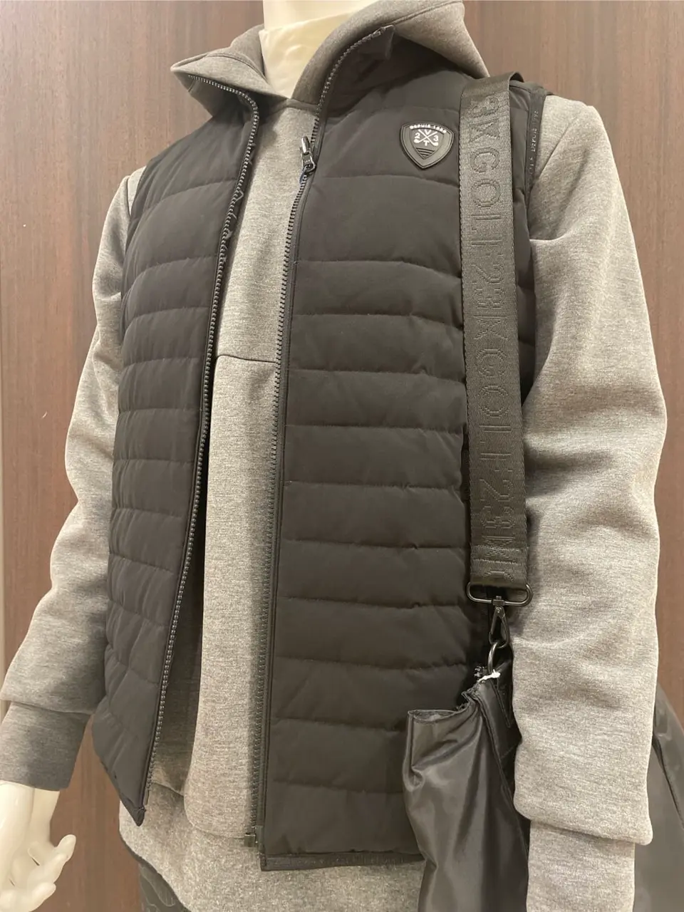 23区GOLF 藤田 コーディネート画像