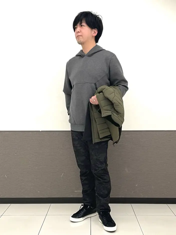 23区GOLF 藤田 コーディネート画像