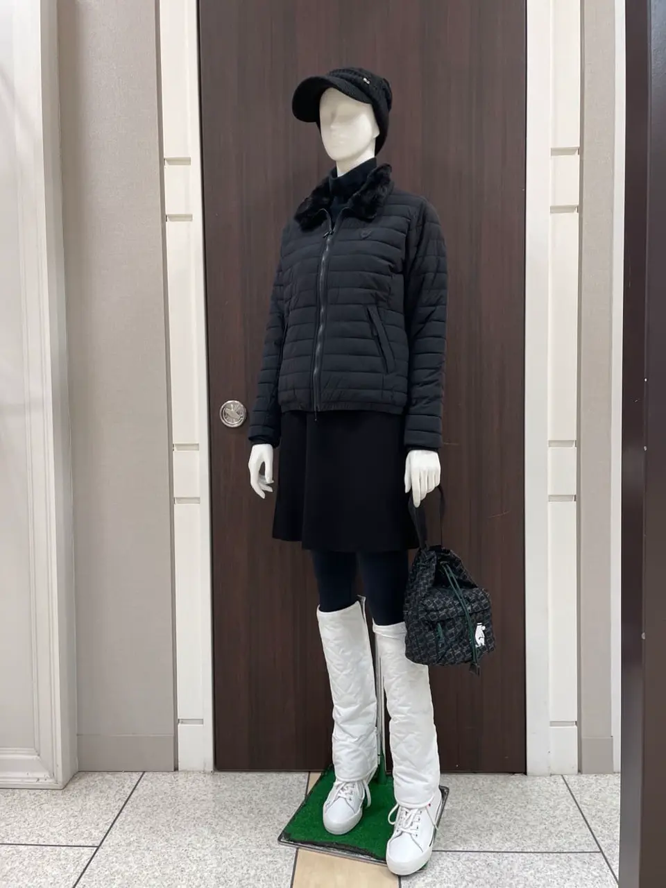 23区GOLF 藤田 コーディネート画像