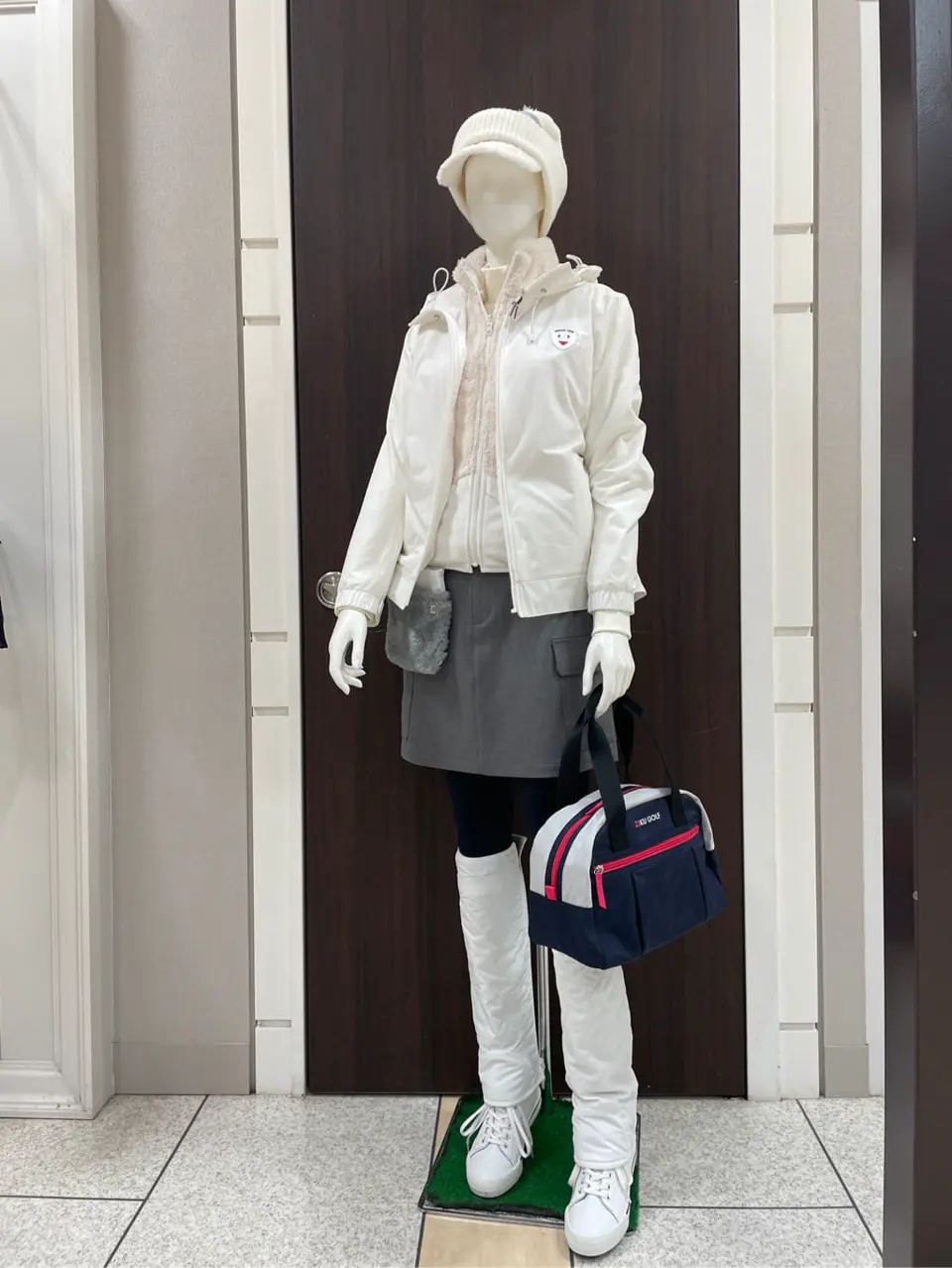 23区GOLF 藤田 コーディネート画像