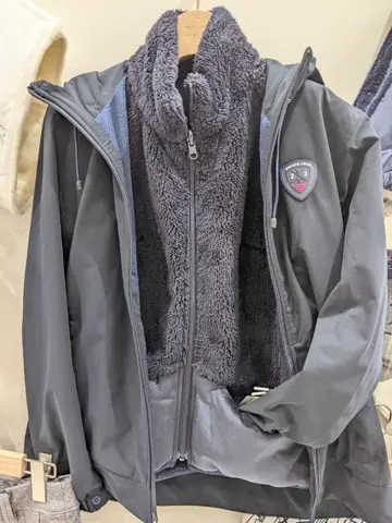 23区GOLF 市川真理子 コーディネート画像