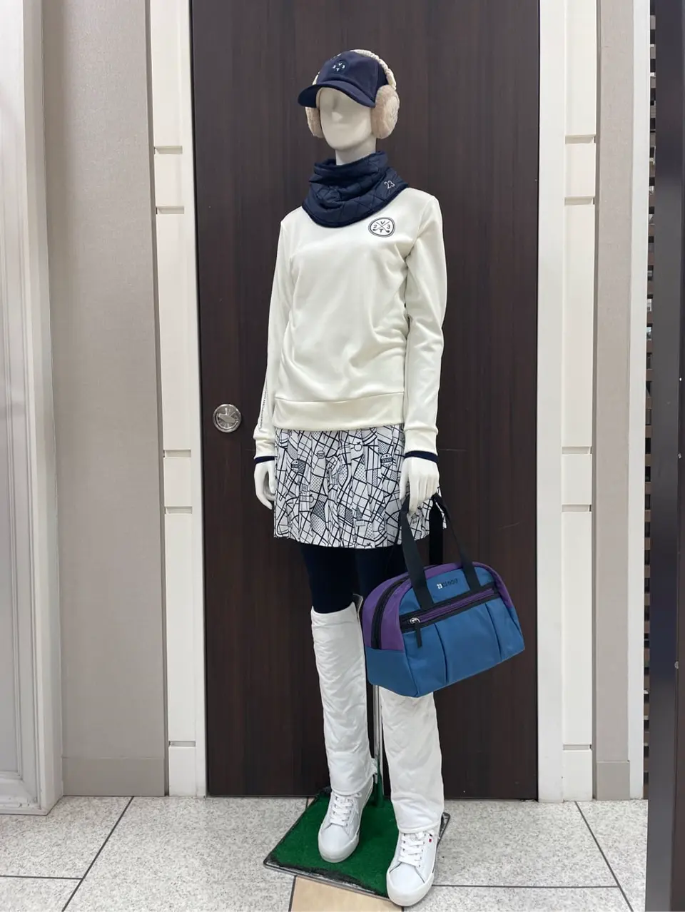 23区GOLF 藤田 コーディネート画像