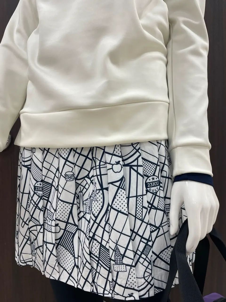 23区GOLF 藤田 コーディネート画像