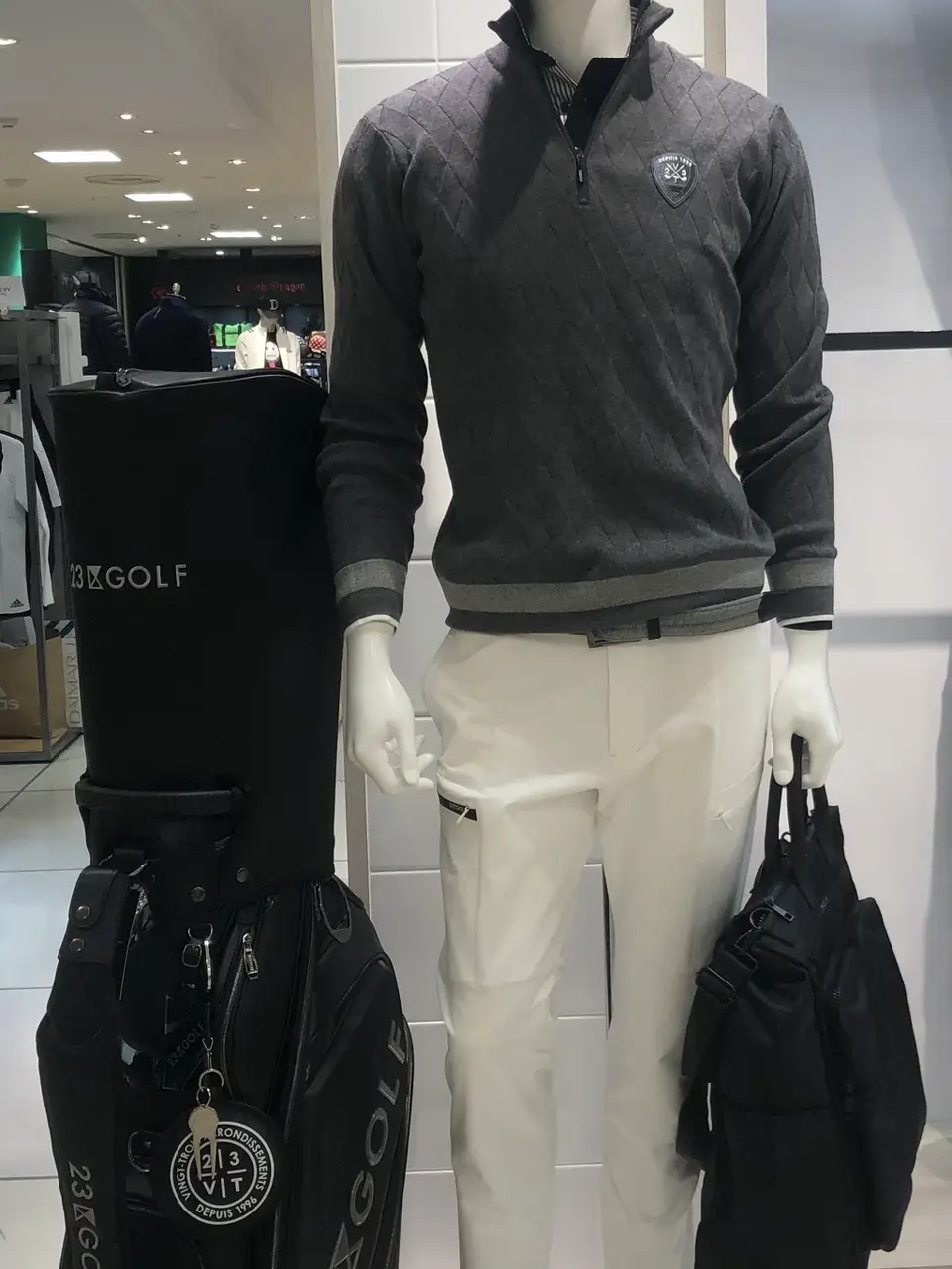  楠 コーディネート画像