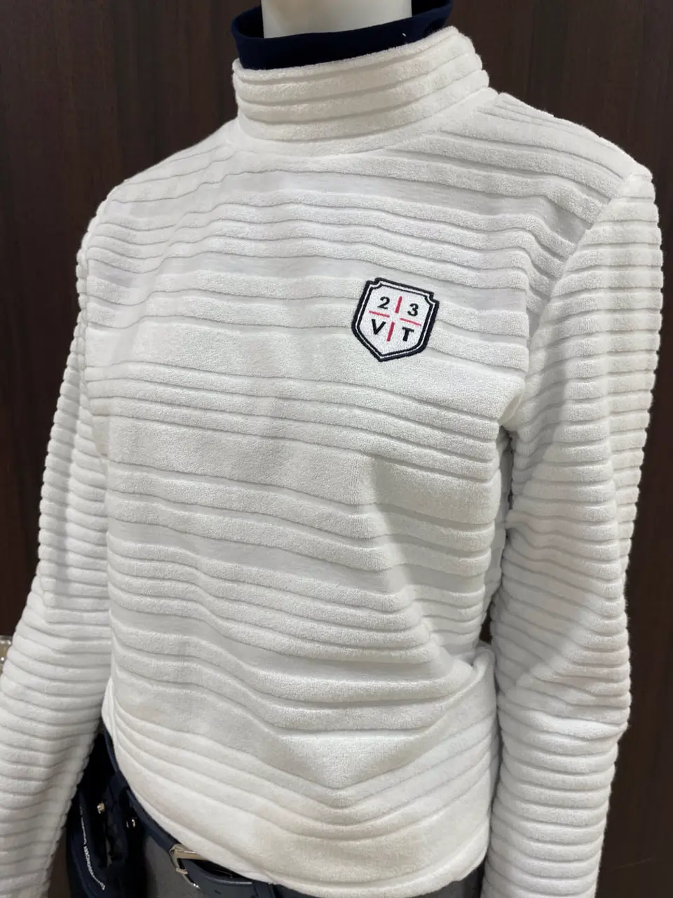 23区GOLF 藤田 コーディネート画像