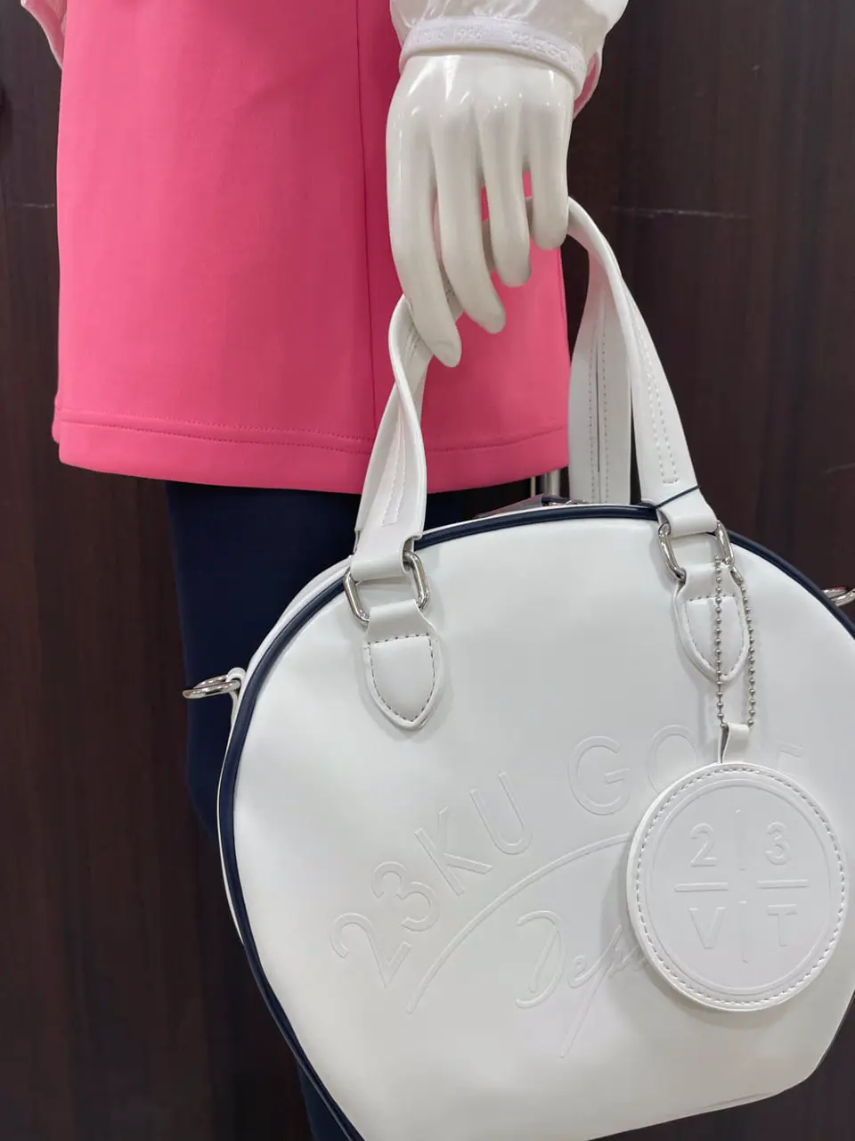 23区GOLF 藤田 コーディネート画像