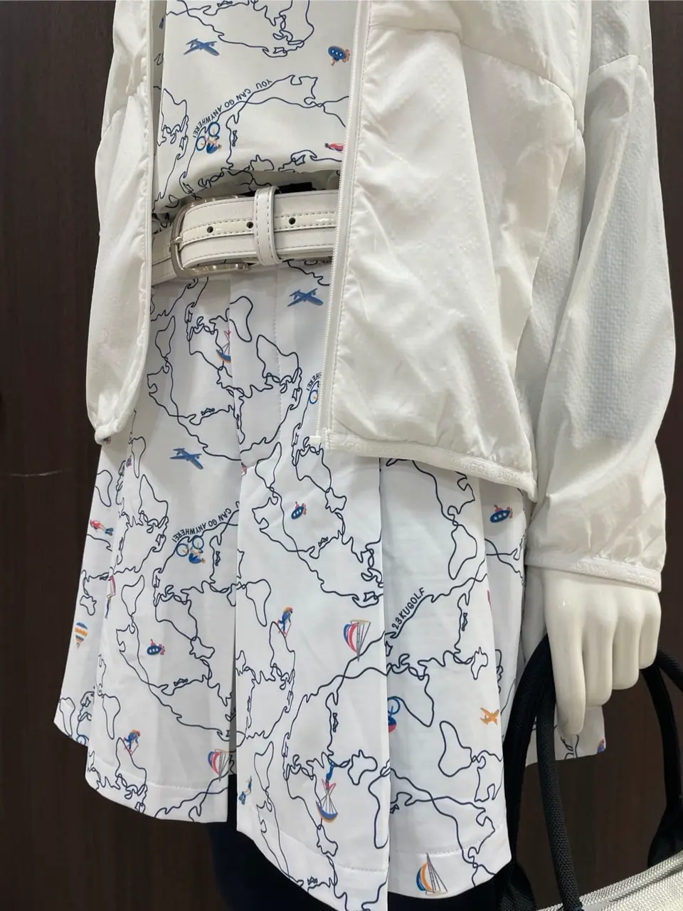 23区GOLF 藤田 コーディネート画像