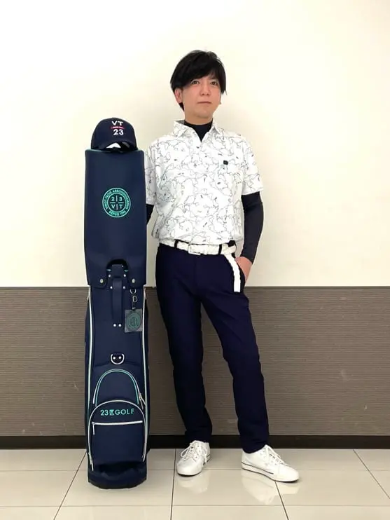 23区GOLF 藤田 コーディネート画像