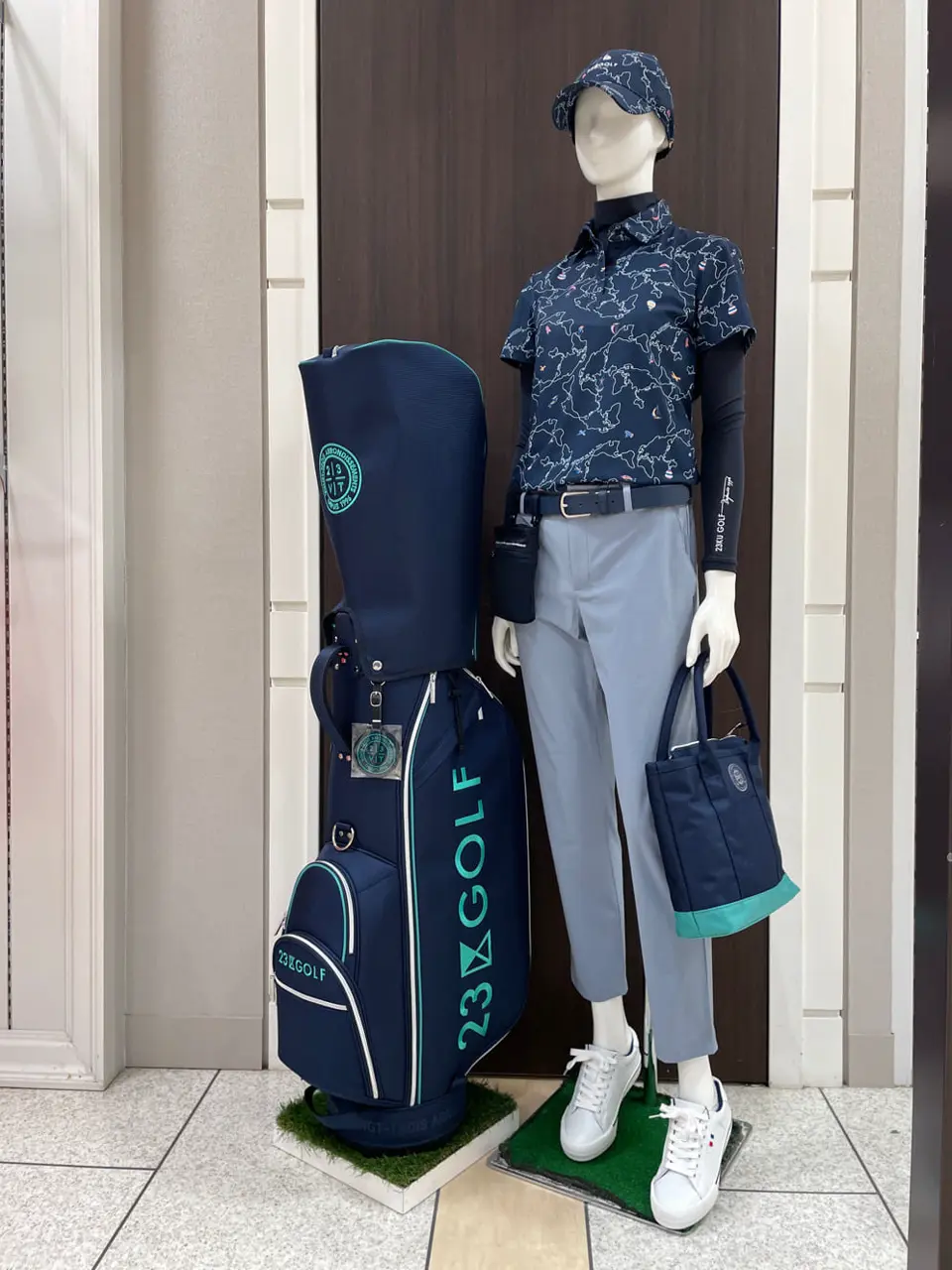 23区GOLF 藤田 コーディネート画像