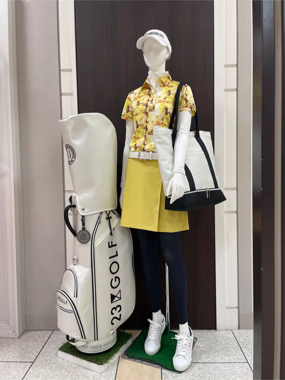 23区GOLF 藤田 コーディネート画像