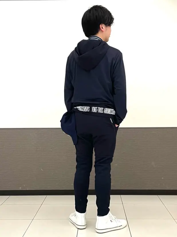 23区GOLF 藤田 コーディネート画像