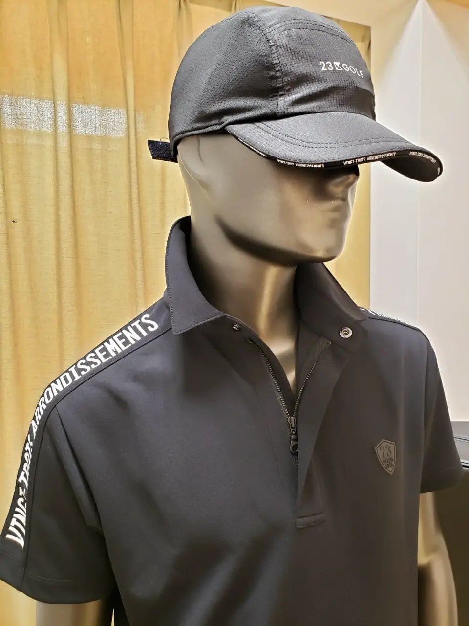 23区GOLF 堀江 コーディネート画像