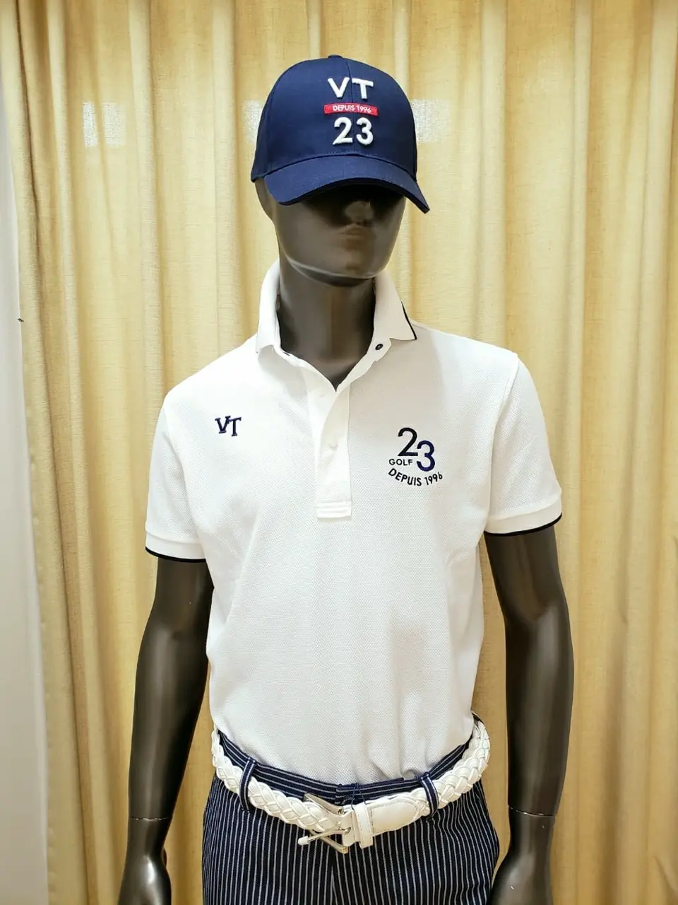 23区GOLF 堀江 コーディネート画像