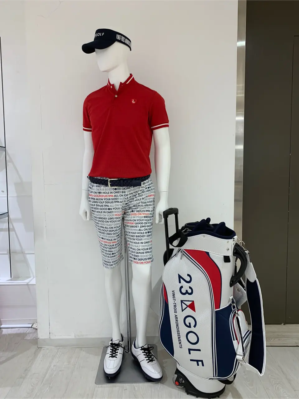  松屋スタッフ コーディネート画像