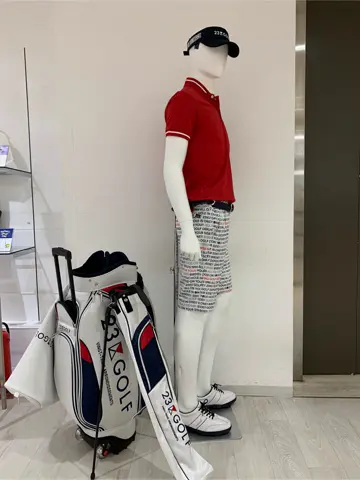23区GOLF 松屋スタッフ コーディネート画像