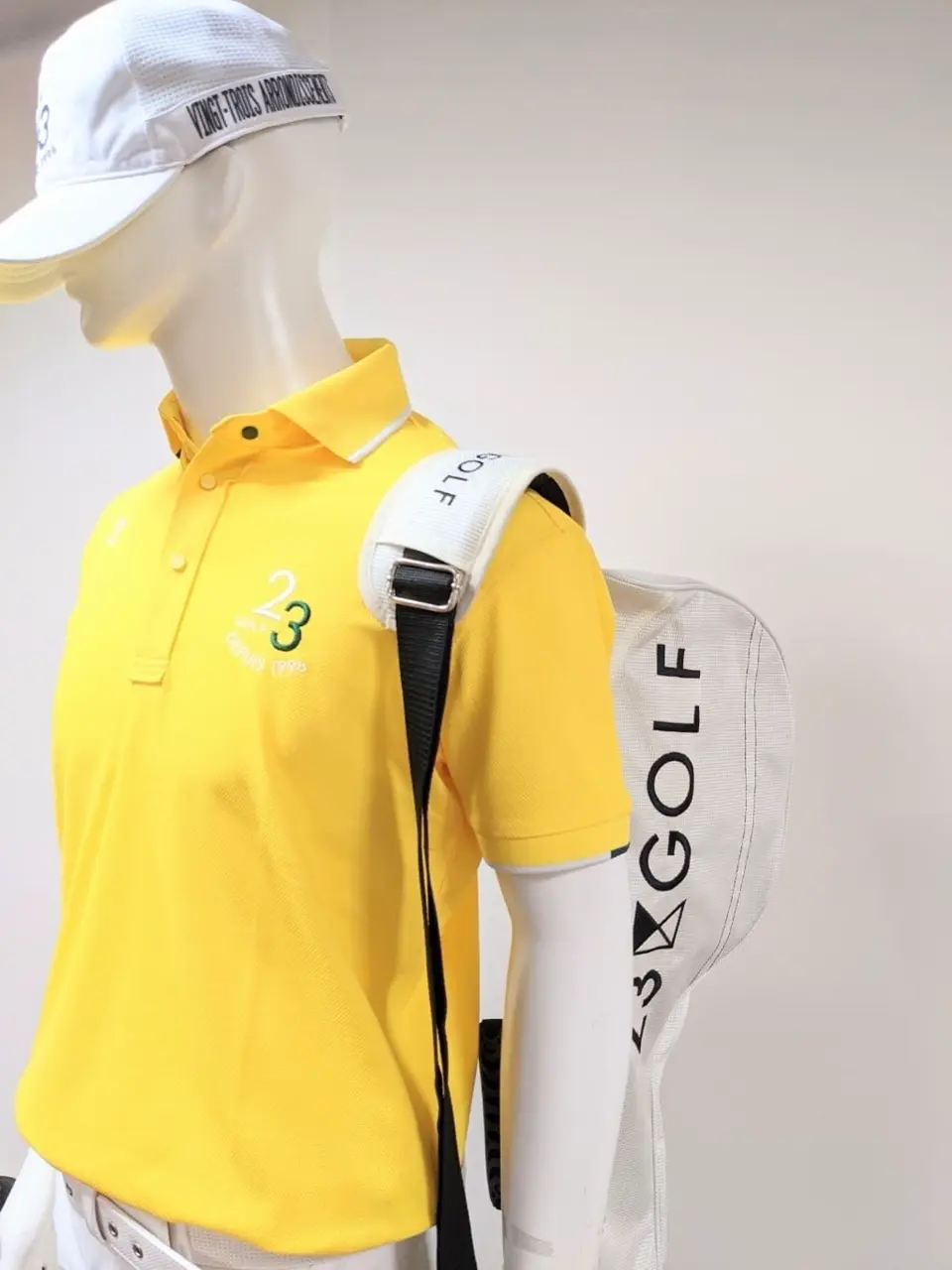 23区GOLF 市川真理子 コーディネート画像