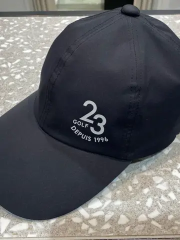 23区GOLF 草野 コーディネート画像