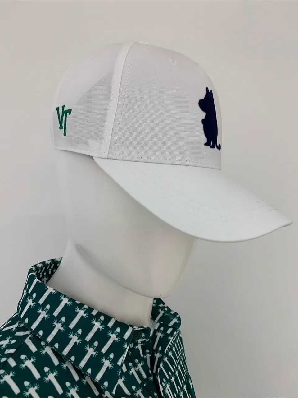 23区GOLF 松屋スタッフ コーディネート画像