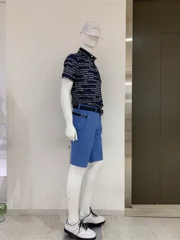 23区GOLF 松屋スタッフ コーディネート画像