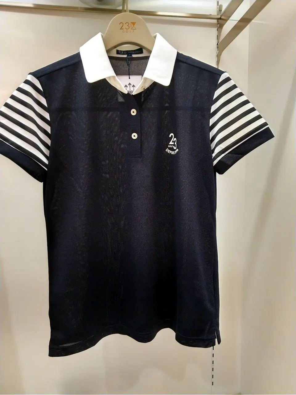 23区GOLF スタッフ コーディネート画像