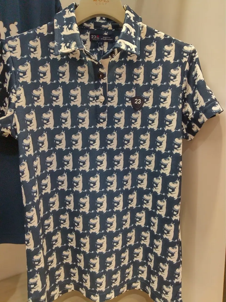 23区GOLF スタッフ コーディネート画像