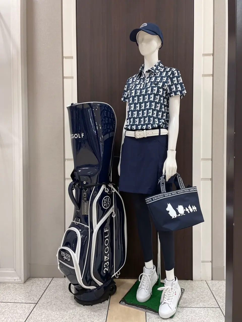 23区GOLF 藤田 コーディネート画像